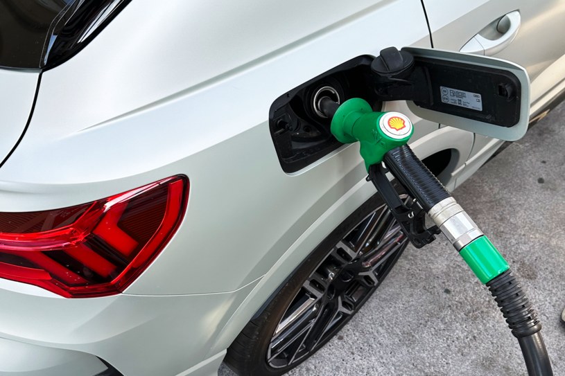 Ceny paliw premium i oleju napędowego pójdą w górę. /Jan Guss-Gasiński /INTERIA.PL