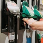 Ceny paliw w dół. Decyzja ministra energii