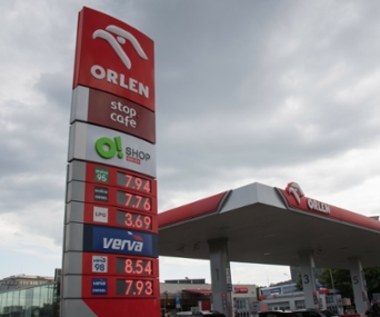 Ceny paliw w wakacje zostaną obniżone? Ale tylko na stacjach jednej sieci
