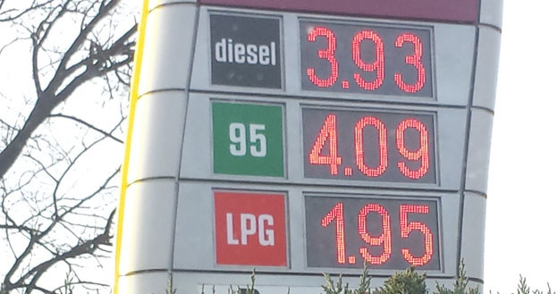 Ceny paliw z 18 grudnia 2015 roku /INTERIA.PL