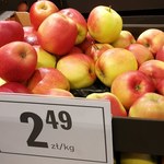 Ceny pomarańczy i jabłek spadają. Reszta owoców zdrożała. Najbardziej podrożały grejpfruty i banany