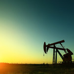 Ceny ropy w USA poniżej 37 dolarów za baryłkę