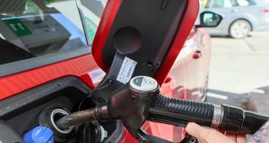 Ceny ropy znów szybują. Iran straszy, że dojdą do 200 dolarów za baryłkę