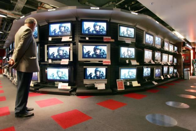 Ceny telewizorów mogą wzrosnąć nawet o 10 proc. /AFP