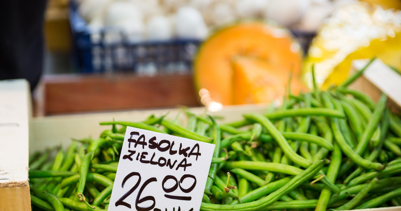 Ceny warzyw i owoców znacznie wzrosły /KONRAD KOZŁOWSKI/POLSKAPRESS /Agencja SE/East News