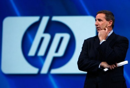 CEO Hewlett-Packard, Mark Hurd, podczas swojego keynote na Oracle Open World. Czy Dell dogoni HP? /AFP