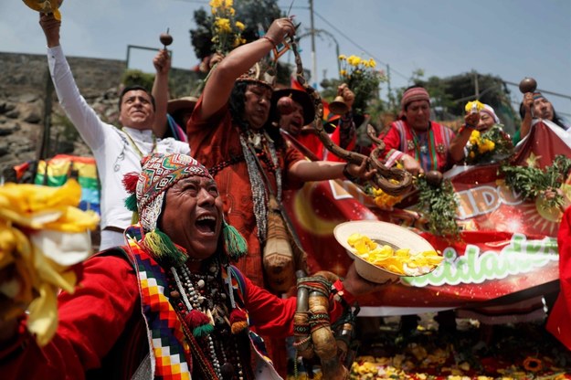 Ceremonia peruwiańskich szamanów /Paolo Aguilar    /PAP/EPA