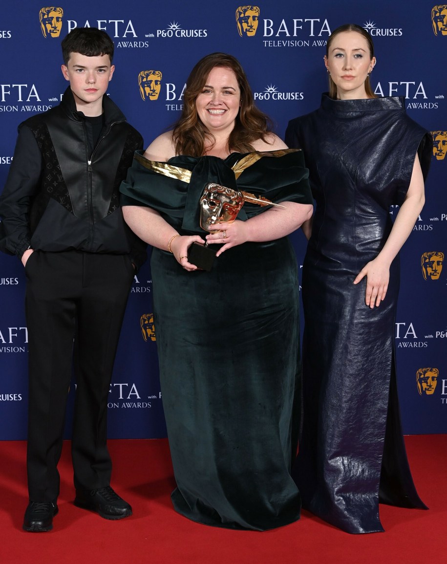 Ceremonia wręczenia nagród BAFTA 2025. Na zdjęciu: Jessica Gunning, Owen Cooper and Erin Doherty /East News