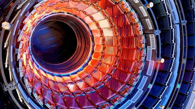 CERN jak ogromny statek wycieczkowy? Tak… pod względem emisji gazów /Geekweek