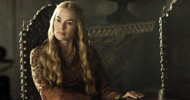 Cersei Lannister (Lena Headey), chcąc władzy, zraża do siebie lud i nie pomoże jej nawet gwardia... /HBO