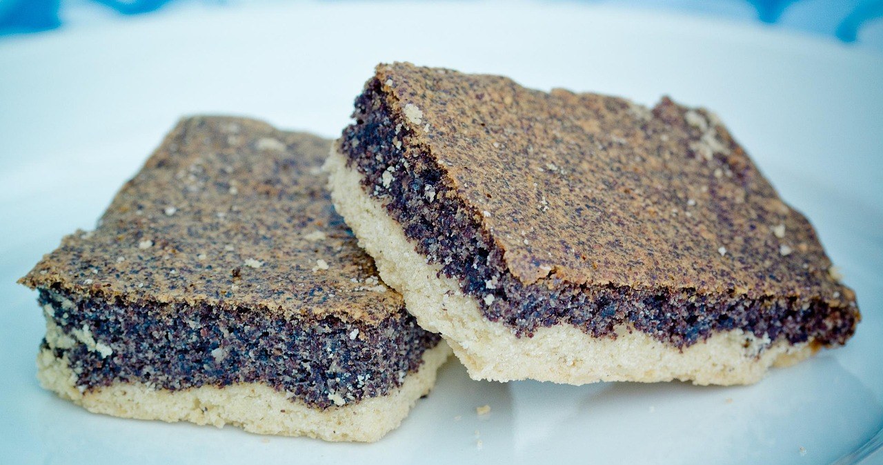 Цей рецепт макового пирога з пісочного тіста простий і швидкий у приготуванні /pixabay.com