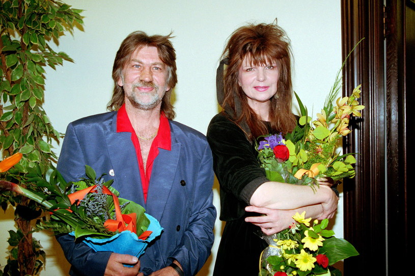 Cezary Szlązak i Elżbieta Dmoch, 1998 r. / Studio 69 /Agencja FORUM