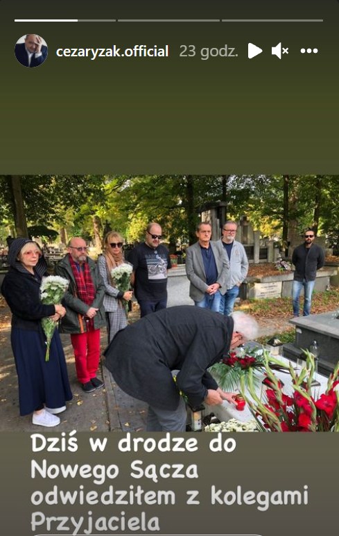Cezary Żak odwiedził grób Piotra Michalicy /Instagram/@cezaryzak.official /materiały prasowe