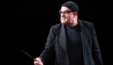 Cezary Żak został ukarany za palenie śmieci na Mazurach. Otrzymał śmiesznie niski mandat! 