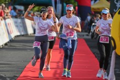 Challenge Women by Brooks