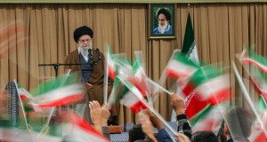 Chamenei przygotowuje się na najgorsze. Plan B z lądowaniem w Moskwie