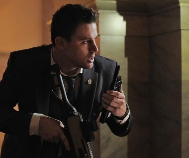 Channing Tatum w scenie z filmu "Świat w płomieniach"