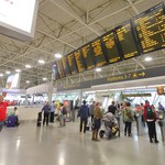 Chaos na lotniskach: Brytyjskie linie zmniejszają liczbę połączeń