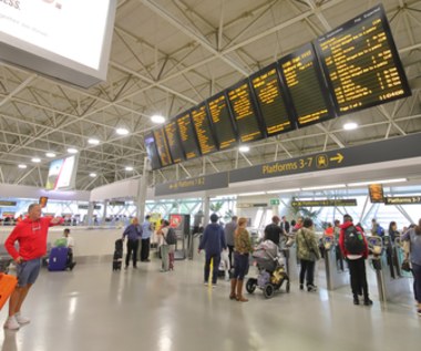 Chaos na lotniskach: Brytyjskie linie zmniejszają liczbę połączeń