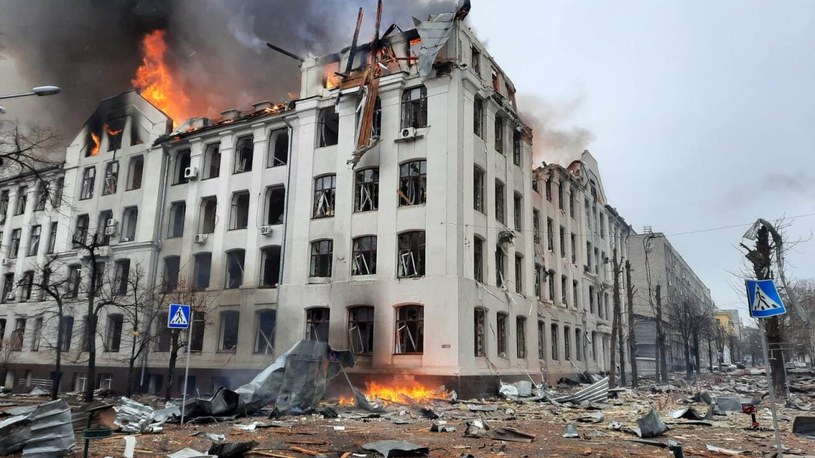 Charków zamienia się w miasto zgliszczy. Zniszczenia są ogromne /ANADOLU AGENCY /Getty Images