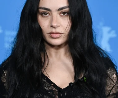 Charli XCX chce porzucić muzykę? Zaskakujące słowa po sukcesie "Brat"