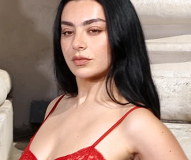 Charli xcx przeprosiła zawiedzionych fanów. "Nie szukam współczucia"