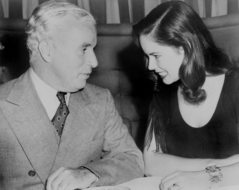 Charlie Chaplin z żoną Ooną rok po ślubie /Everett Collection /East News