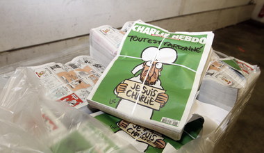 "Charlie Hebdo" wyprzedany, szturm na kioski