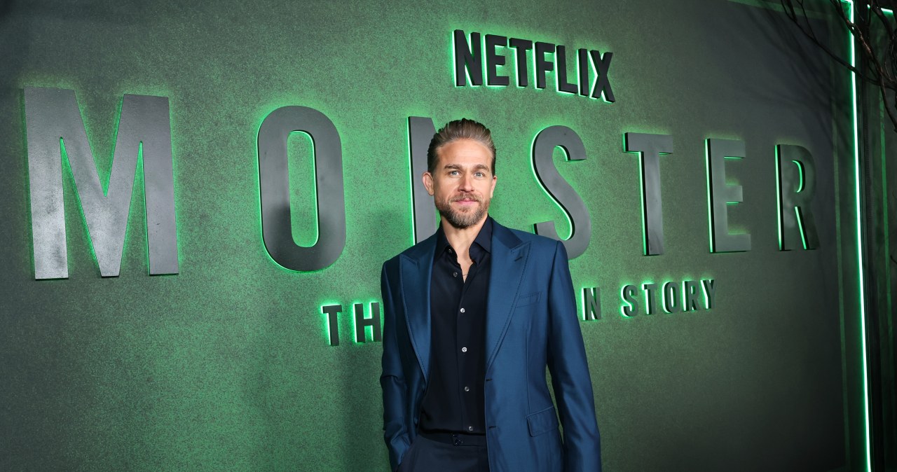 Charlie Hunnam na premierze "Potwora: Historii Eda Geina" /Jamie McCarthy/Getty Images for Netflix /Netflix