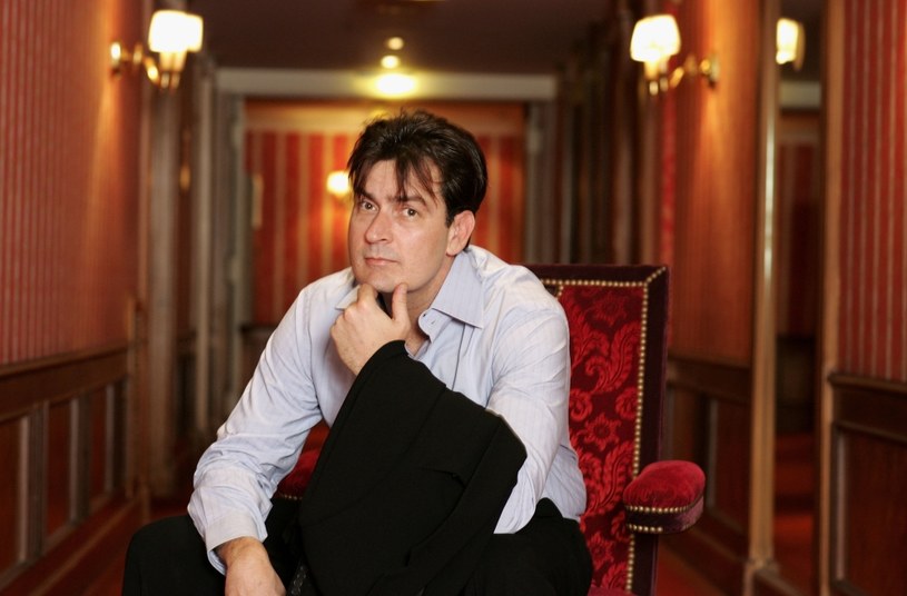 Charlie Sheen /MJ Kim /Getty Images