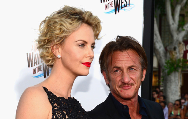 Charlize Theron i Sean Penn biorą ślub! /Frazer Harrison /Getty Images