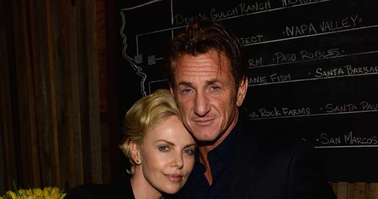 Charlize Theron i Sean Penn /Dimitrios Kambouris /Getty Images