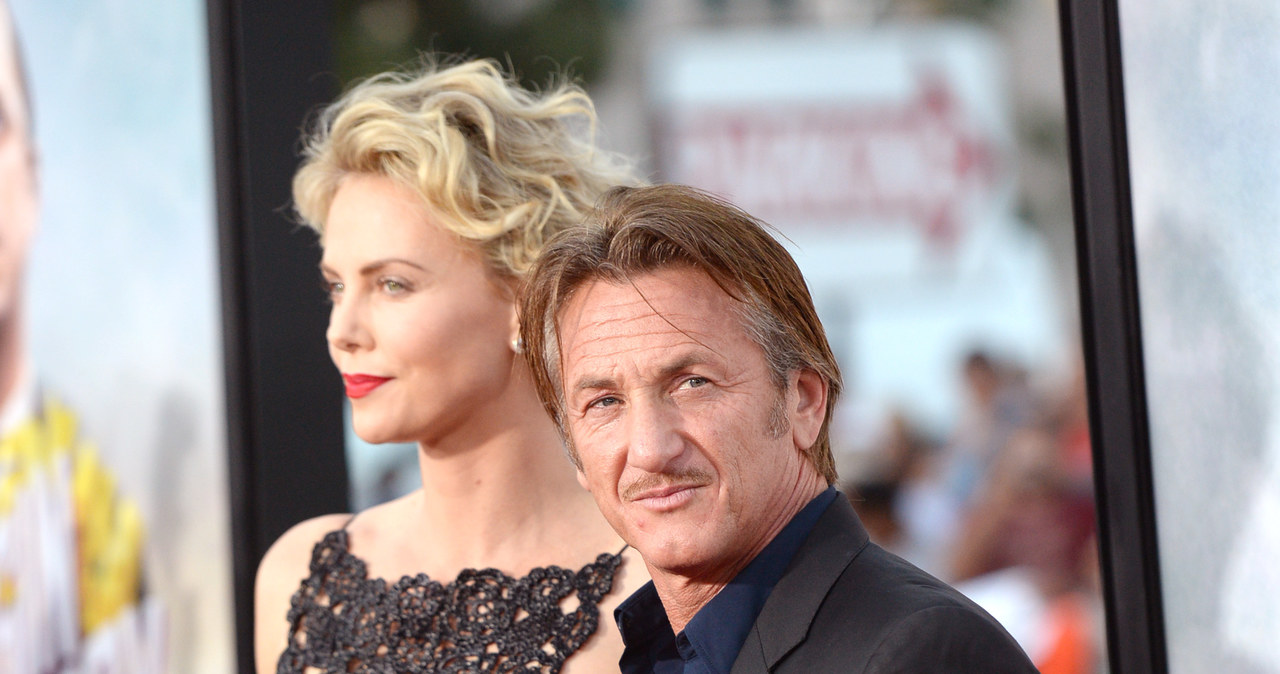 Charlize Theron i Sean Penn /Jason Merritt /Getty Images