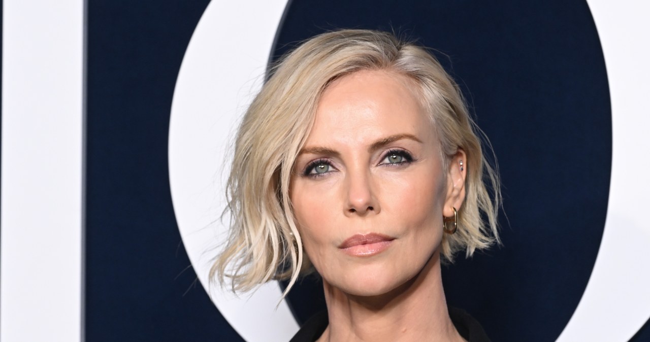 Charlize Theron /Stephane Cardinale - Corbis /Getty Images