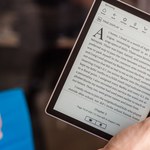 ChatGPT i boom na e-booki na Amazonie. Czy AI zastąpi pisarzy? 