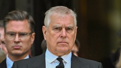 Chcą przyspieszyć wyprowadzkę Andrzeja. Król oferuje mu tymczasową posiadłość