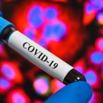 Chcą wykorzystać COVID-19 do walki z rakiem. Nowa metoda leczenia