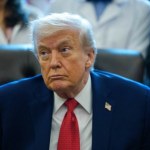 Chce mieć "ładną, rzadką krew", a aktywność fizyczna go nudzi. Donald Trump zapewnia, że ma doskonałe zdrowie, choć niektóre fakty temu przeczą