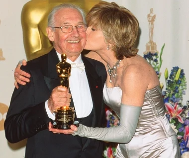 "Chcę powiedzieć to, co myślę, a myślę zawsze po polsku". Oscarowe przemówienie Andrzeja Wajdy