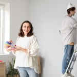 aranżacja wnętrz Chcesz, by mieszkanie wyglądało na droższe? Pomaluj je na ten kolor