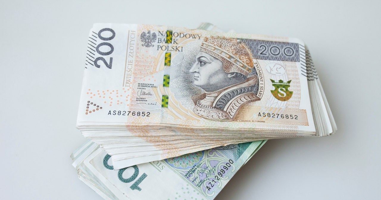 ​Chcesz dorobić w ferie? Tu szukają pracowników i nieźle płacą /123RF/PICSEL