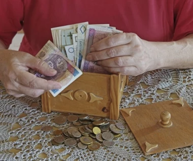 Chcesz dostawać 4000 zł emerytury? Sprawdź, ile musisz zarabiać 