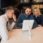 Chcesz kupić auto? W salonie trwa gra, o której nie masz pojęcia