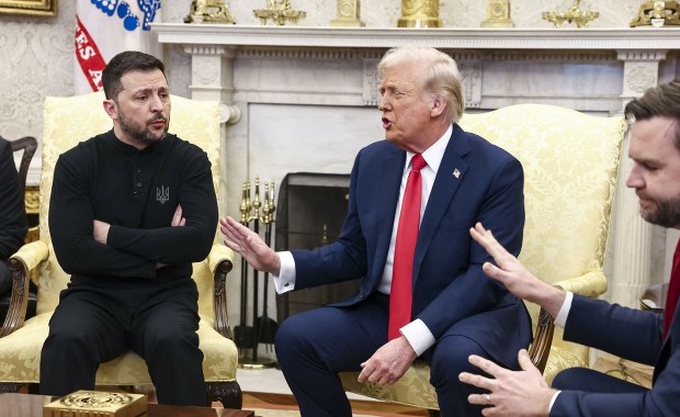 ​Chcesz pokoju? Załóż garnitur. Biały Dom pyta o ubiór Zełenskiego