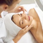 Chcesz, żeby skóra lśniła w Sylwestra? To ostatni dzwonek!