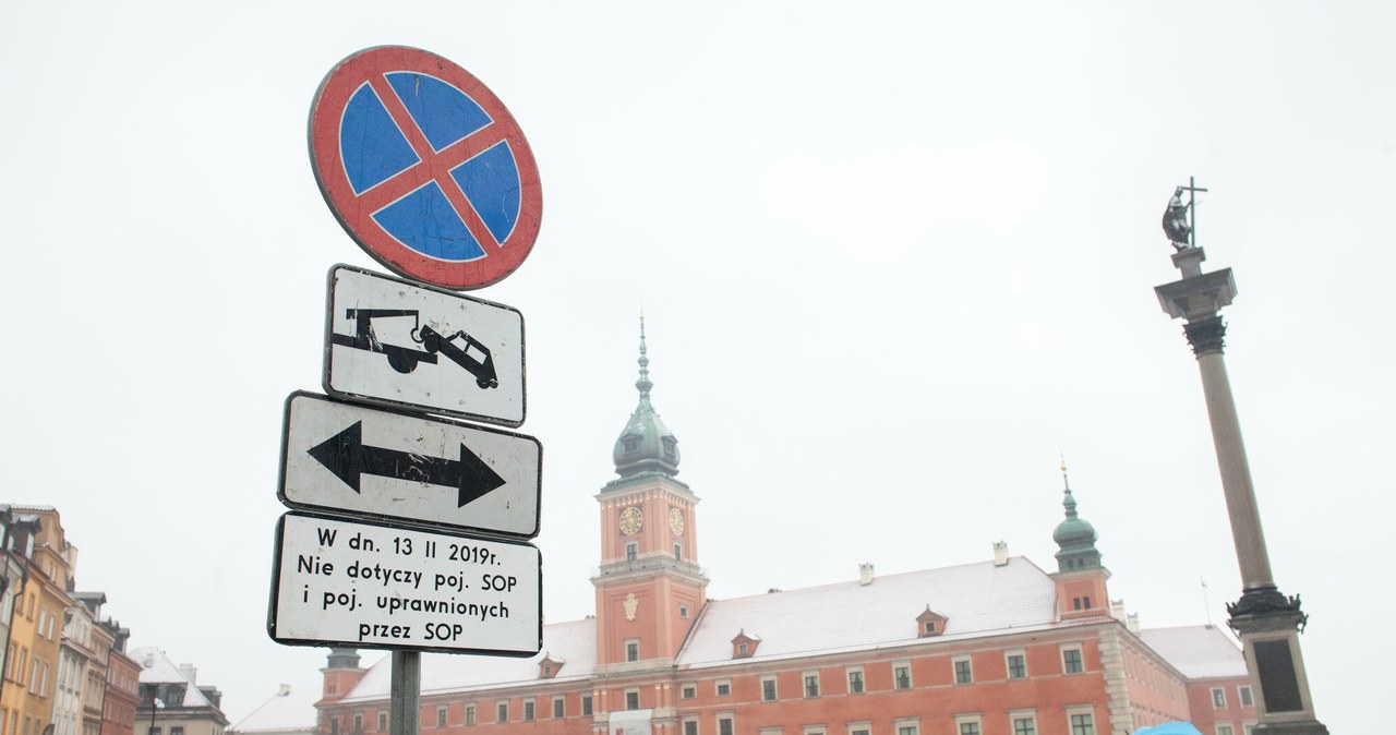 Chciał parkować w centrum za darmo. Teraz grozi mu 5 lat więzienia / Stefan Maszewski  /East News