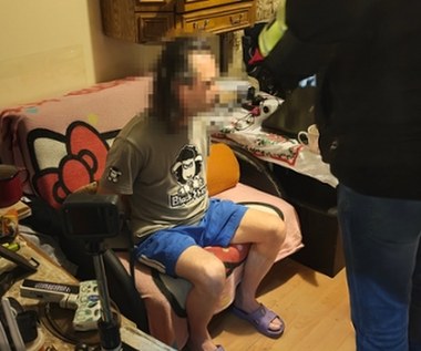 Chciał umówić się z 12-latką. Policjanci zapukali o 6:00