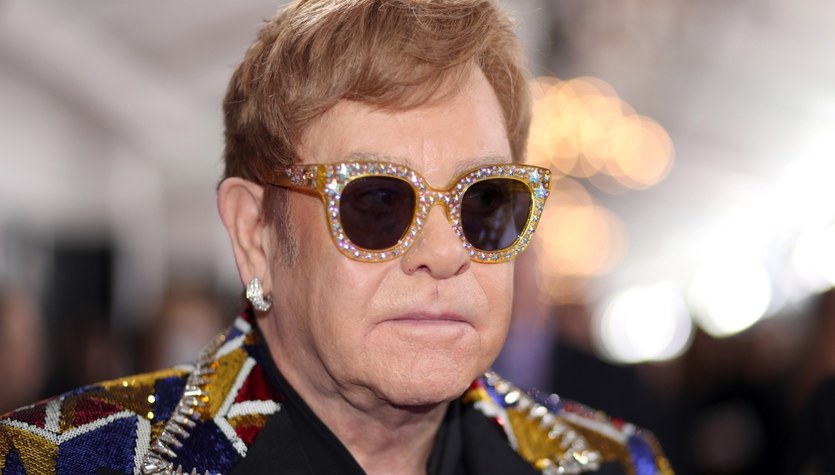 Chcieli, aby był bankierem, dziś zna go cały świat. Jakie tajemnice skrywa życie Eltona Johna?