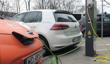 Chcieli promować elektromobilność, musieli robić postoje co 158 km