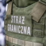 Chcieli rozbawić obsługę lotniska. Skończyli z mandatem i bez wakacji